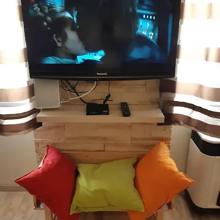 Csengery Street Apartment *